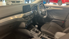 Ford Focus 1.0 EcoBoost Hybrid mHEV 125 Titanium Edition 5dr Petrol Hatchback